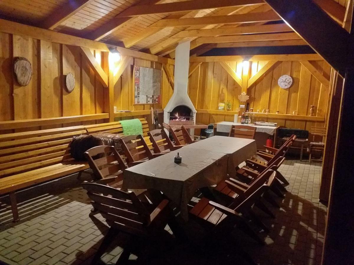 Penzion Anika Krasnohorska Dlha Luka Exterior photo